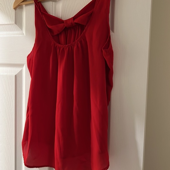 Ardene tank top bow detail on back size M - Picture 3 of 3